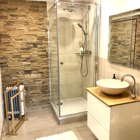 Deluxe With Garden Rapperswil-jona Ubytování v soukromí *